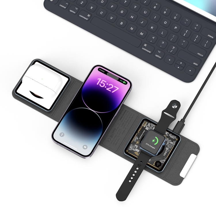 WIWU Wi-W001 15W 3 in 1 Folding Wireless Charger WIWU Wi-W001 15W 3 in 1 Folding Wireless Charger