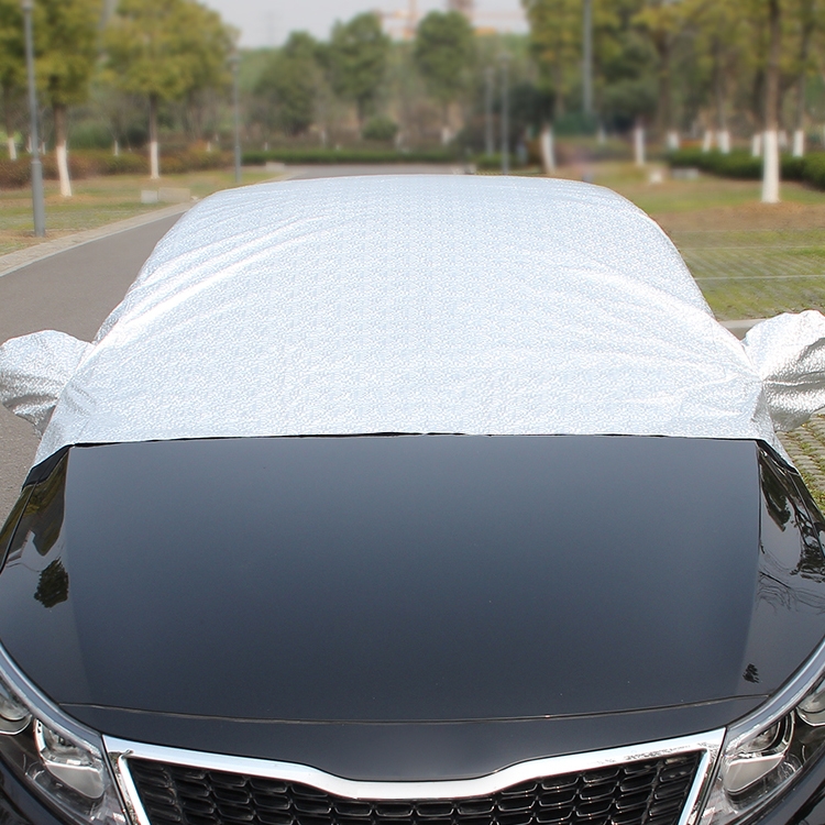 Demi-couverture de voiture Vêtements de voiture Protection solaire  Isolation thermique Sun Nisor, papier d'aluminium Taille: 4.5x1.8x1.7m