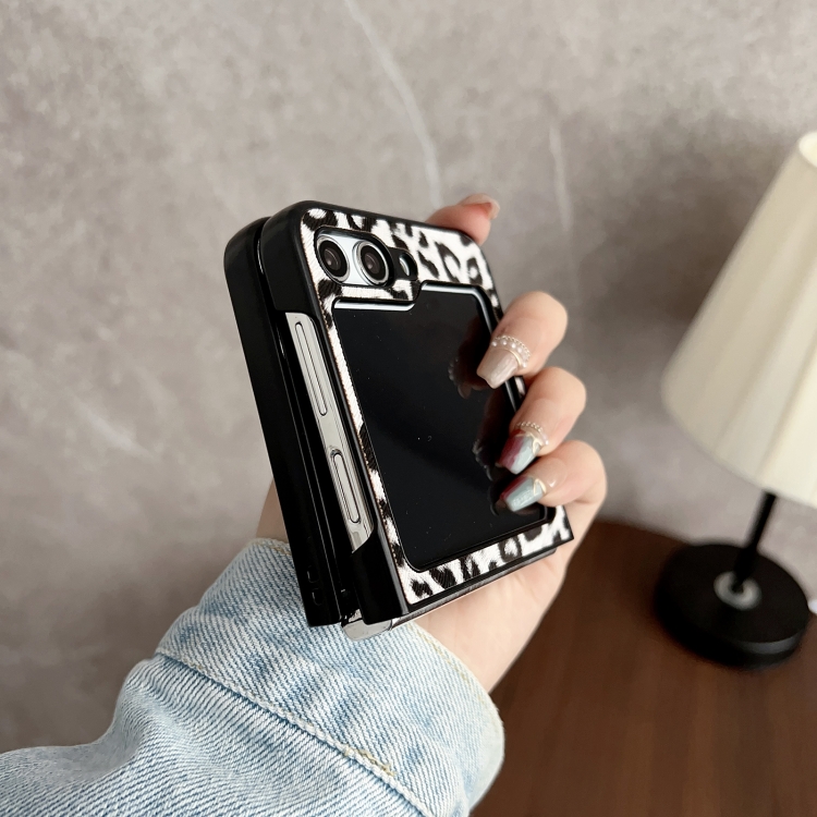 For Samsung Galaxy Z Flip5 Animal Pattern Texture Protective Phone Case(Golden Leopard Print)