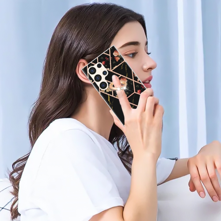For Samsung Galaxy S24 Ultra 5G Electroplating Splicing Marble Flower Pattern TPU Shockproof Case with Rhinestone Ring Holder(Black Flower)