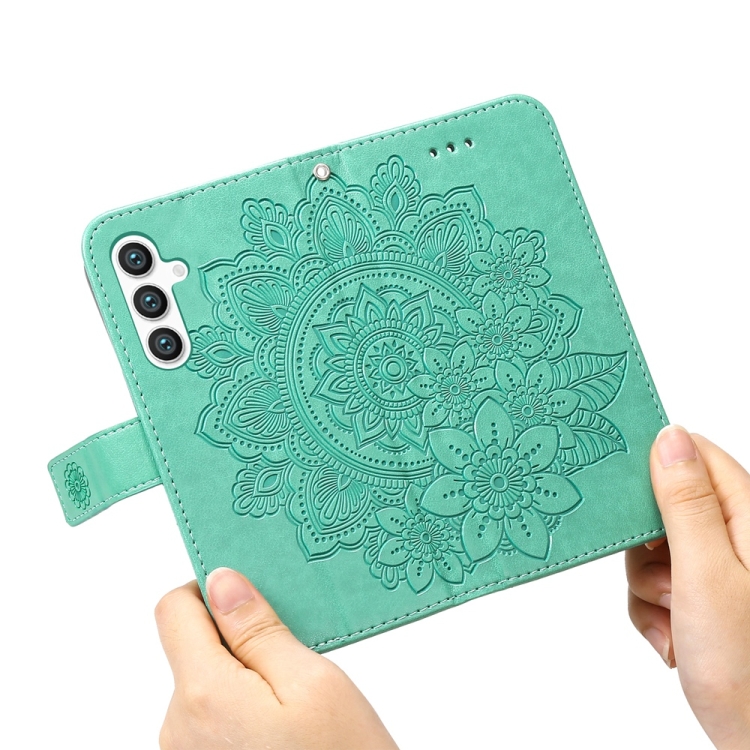 For Samsung Galaxy S25+ 5G Seven-petal Flowers Embossing Leather Phone Case(Green) For Samsung Galaxy S25+ 5G Seven-petal Flowers Embossing Leather Phone Case(Green)