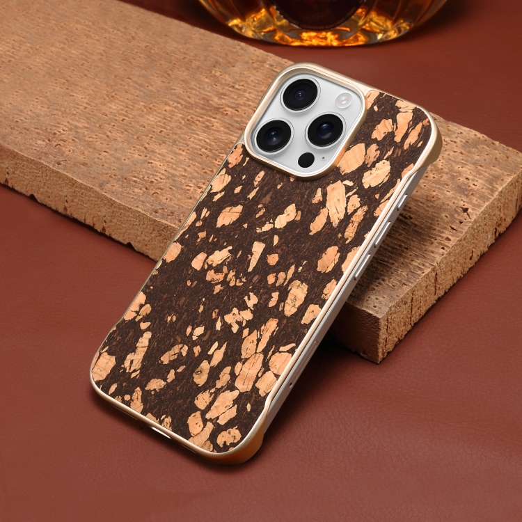 For iPhone 16 Denior A18 WoodenPaint MagSafe Phone Case(Brown) For iPhone 16 Denior A18 WoodenPaint MagSafe Phone Case(Brown)