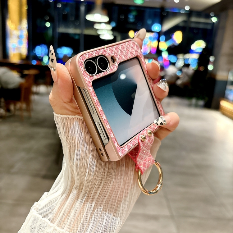 For Samsung Galaxy Z Flip5 5G Sparkling Diamond Rhombus PC Phone Case with Ring(Gold) For Samsung Galaxy Z Flip5 5G Sparkling Diamond Rhombus PC Phone Case with Ring(Gold)