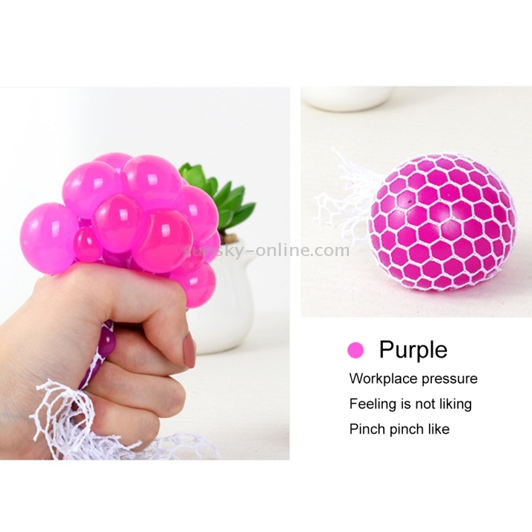 5cm Anti-Stress Visage Reliever Grape Ball Extrusion Humeur Squeeze Relief  Sain Drôle Tricky Vent Jouet avec Anneau Suspendu (Bleu)