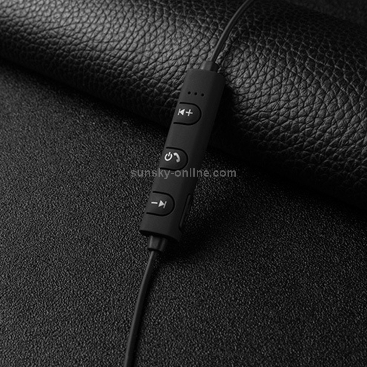Magnetic Suction Wireless Bluetooth In-Ear Headphone Metal Sports Headset with Mic and 1 Connect 2 Function Magnetic Suction Wireless Bluetooth In-Ear Headphone Metal Sports Headset with Mic and 1 Connect 2 Function