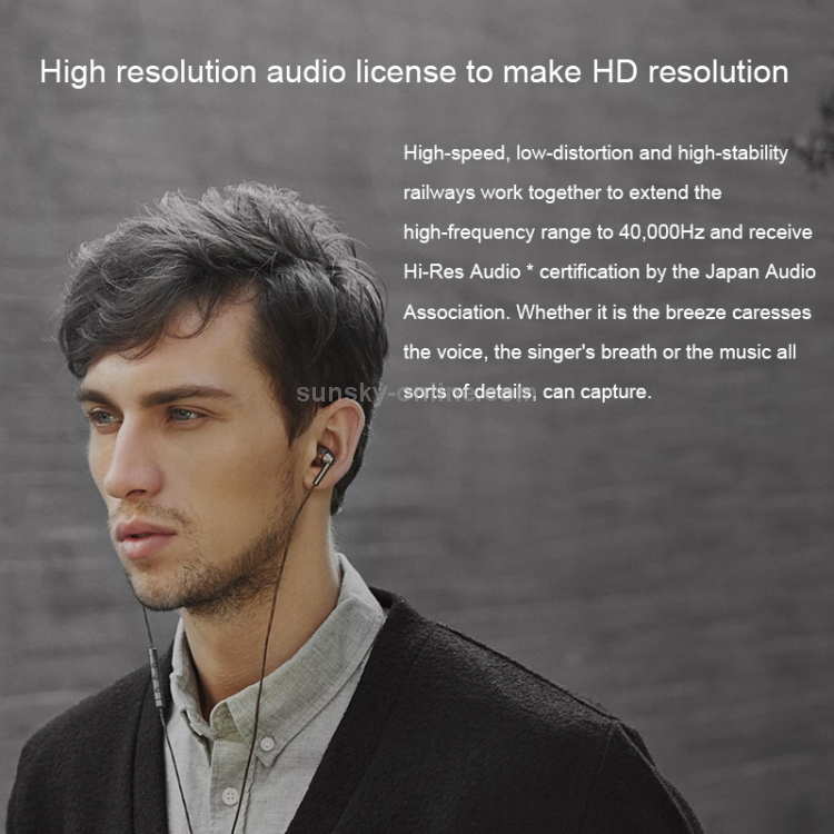 Xiaomi Youpin 1MORE Four Drivers (Single Moving Coil + Three Moving Iron) Smart Wired Control In-Ear Earphone Ear Cup Xiaomi Youpin 1MORE Four Drivers (Single Moving Coil + Three Moving Iron) Smart Wired Control In-Ear Earphone Ear Cup
