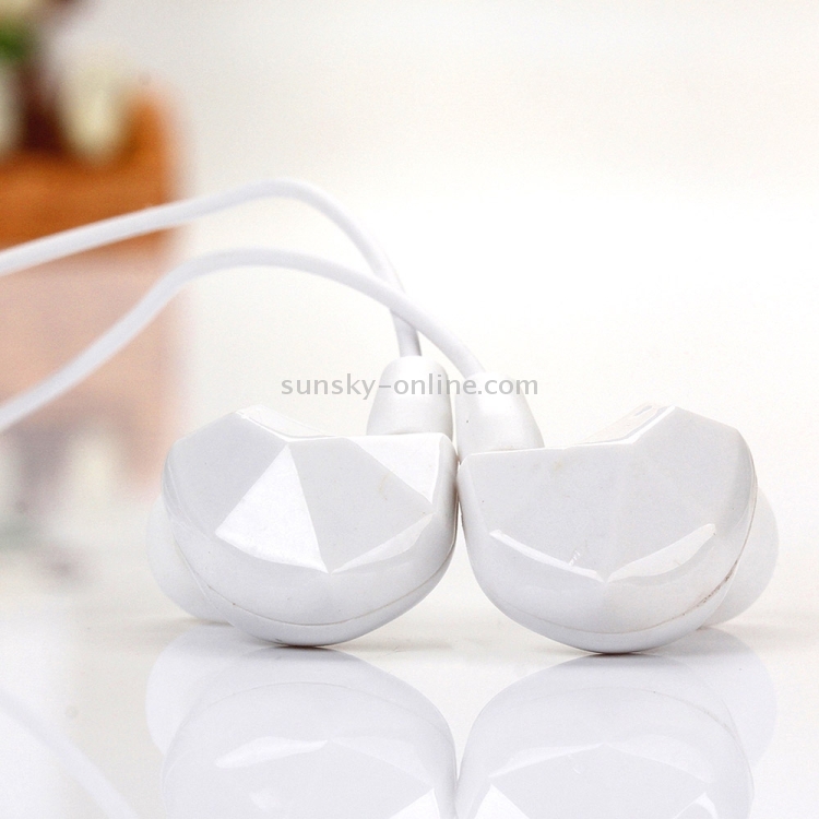 BT-8 Wireless Bluetooth In-ear Headphone Sports Headset with Microphones BT-8 Wireless Bluetooth In-ear Headphone Sports Headset with Microphones