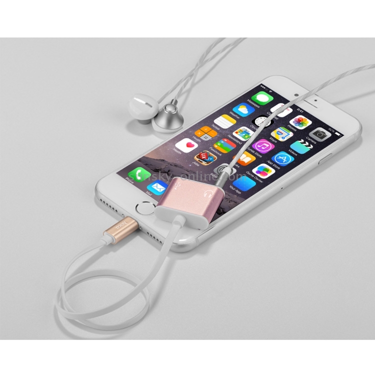 3.5mm Female + 8 Pin Female to 8 Pin Male Charging and Listening to Music Earphone Audio Adapter 3.5mm Female + 8 Pin Female to 8 Pin Male Charging and Listening to Music Earphone Audio Adapter