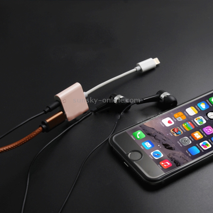 3.5mm Female + 8 Pin Female to 8 Pin Male Charging and Listening to Music Earphone Audio Adapter 3.5mm Female + 8 Pin Female to 8 Pin Male Charging and Listening to Music Earphone Audio Adapter