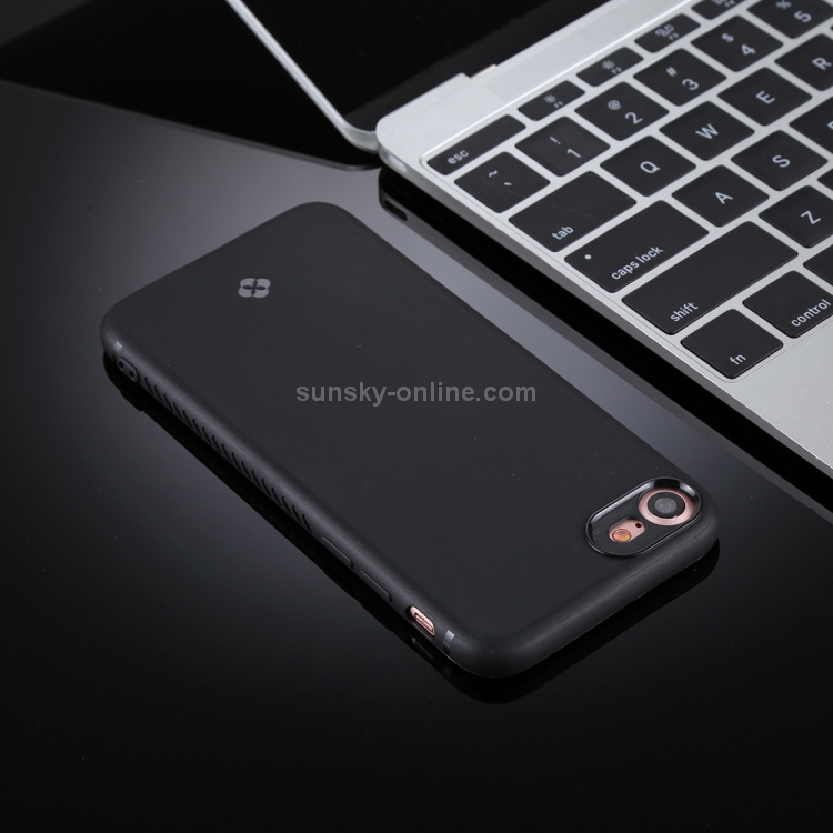 TOTUDESIGN For iPhone SE 2020 & 8 & 7 Ultra-thin TPU Soft Frosted Protective Back Cover Case(Black)