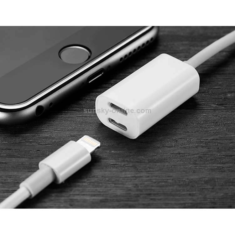 JOYROOM Dual 8 Pin Adapter Splitter withith Audio & Charge Port JOYROOM Dual 8 Pin Adapter Splitter withith Audio & Charge Port