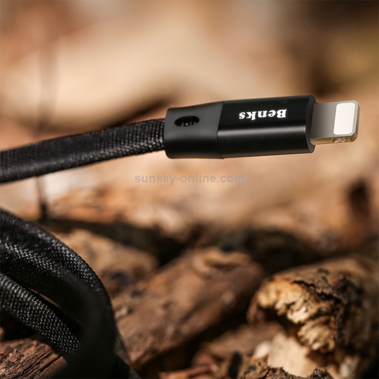 Benks 25cm 2A Output 8 Pin to USB 2.0 Aluminium Alloy + High-stretch Wire Data Transfers Charging Lightning Cable Benks 25cm 2A Output 8 Pin to USB 2.0 Aluminium Alloy + High-stretch Wire Data Transfers Charging Lightning Cable
