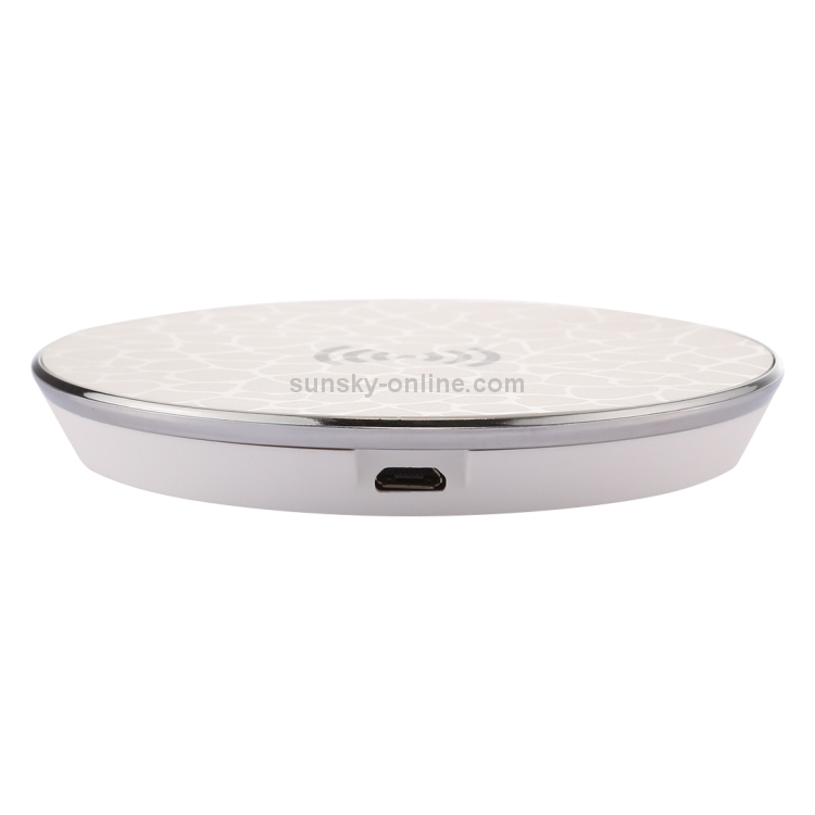 Q13 5W 5V / 1A Universal Qi Standard Fast Wireless Charger with Indicator Light(White) Q13 5W 5V / 1A Universal Qi Standard Fast Wireless Charger with Indicator Light(White)