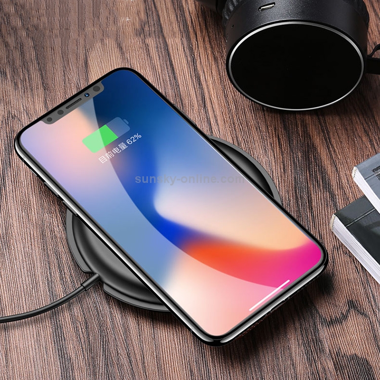 USAMS US-CD30 11.5mm Ultra-thin Round 10W Qi Wireless Charger Fast Charging Pad USAMS US-CD30 11.5mm Ultra-thin Round 10W Qi Wireless Charger Fast Charging Pad
