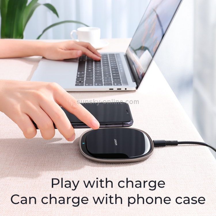 JOYROOM JR-A23 15W Square Mobile Phone Wireless Charger (White) JOYROOM JR-A23 15W Square Mobile Phone Wireless Charger (White)
