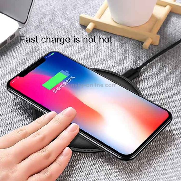TOTUDESIGN CACW-019 UFO Series Wireless Charger Pad TOTUDESIGN CACW-019 UFO Series Wireless Charger Pad