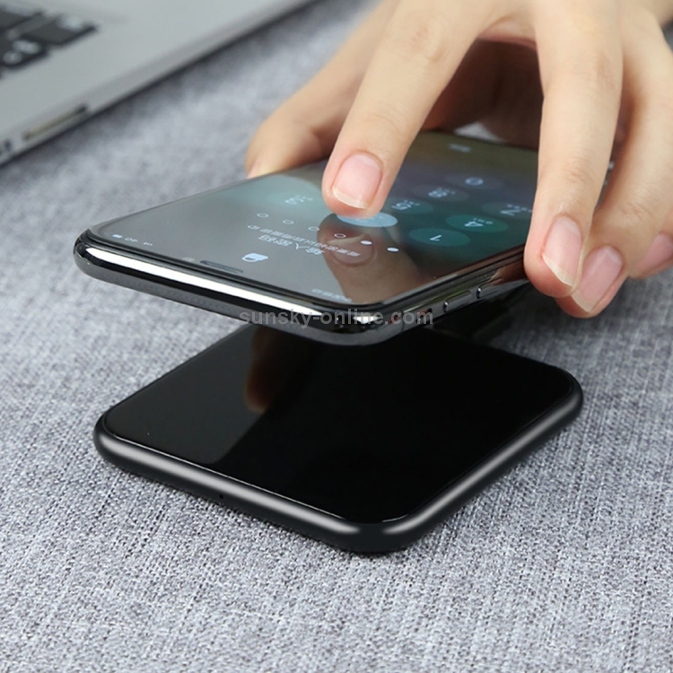 Benks W05 5W Fast Charging Qi Wireless Charger Pad