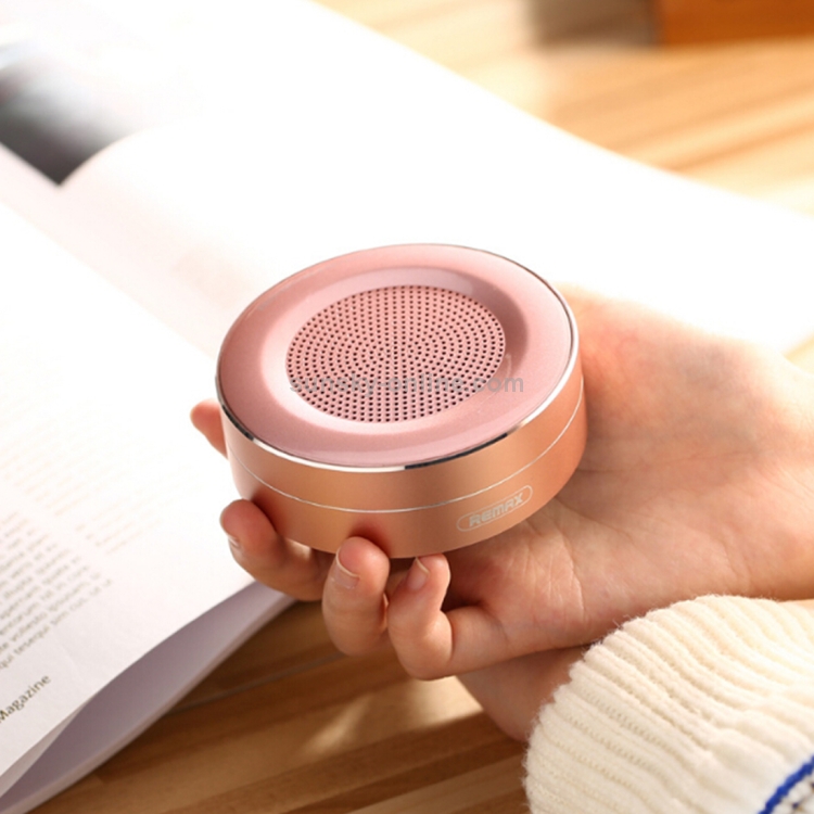 REMAX Portable Music Playback Metal Bluetooth Speaker REMAX Portable Music Playback Metal Bluetooth Speaker