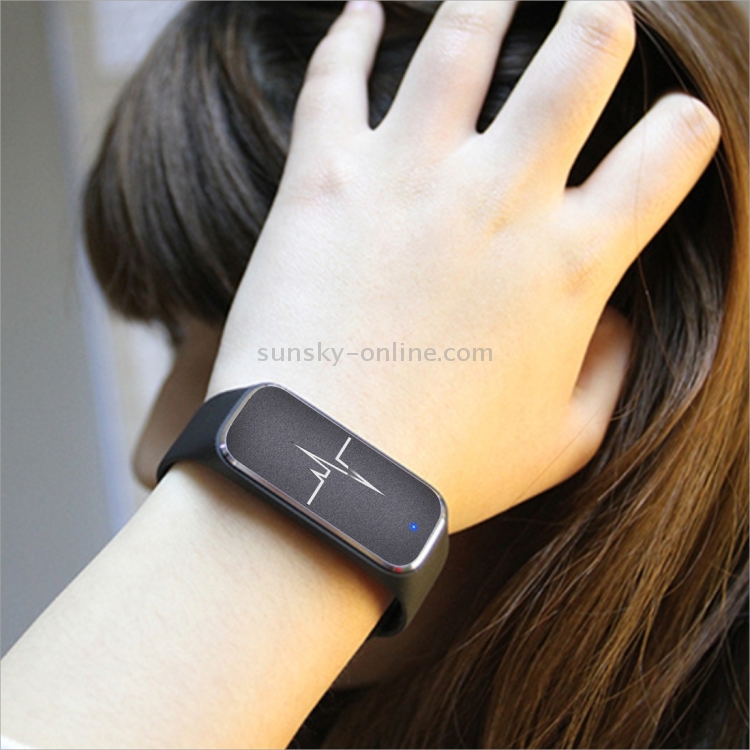L18 Bluetooth 4.0 Smart Bracelet, Support Pedometer / Mood / Blood