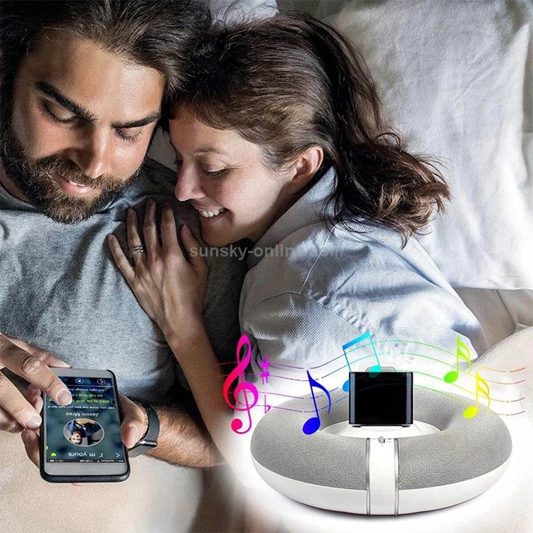 Wireless Bluetooth Music Receiver For iPhone 4 & 4S / (iPad 3) / iPad 2 / iPod / Any Bluetooth Device(Black) Wireless Bluetooth Music Receiver For iPhone 4 & 4S / (iPad 3) / iPad 2 / iPod / Any Bluetooth Device(Black)