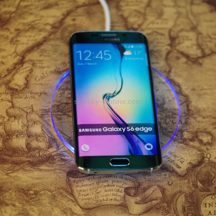Itian A9 Christmas Qi Standard Circular Wireless Charger with LED Indicator for iPhone 8 / 8 Plus / X & Galaxy S6 / S6 edge+ / Note 5 / Nokia / LG / iPhone / HTC and Other Mobile Phone(Red) Itian A9 Christmas Qi Standard Circular Wireless Charger with LED Indicator for iPhone 8 / 8 Plus / X & Galaxy S6 / S6 edge+ / Note 5 / Nokia / LG / iPhone / HTC and Other Mobile Phone(Red)