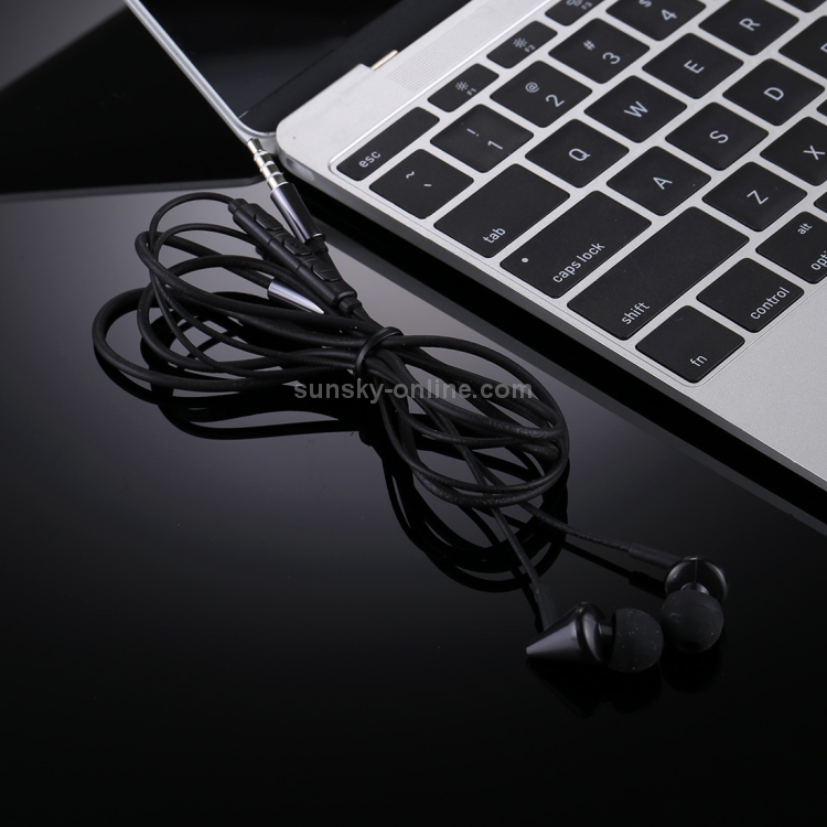 U-23 1.2m Bass Stereo Sound In-ear Wire Control Earphone with Mic U-23 1.2m Bass Stereo Sound In-ear Wire Control Earphone with Mic