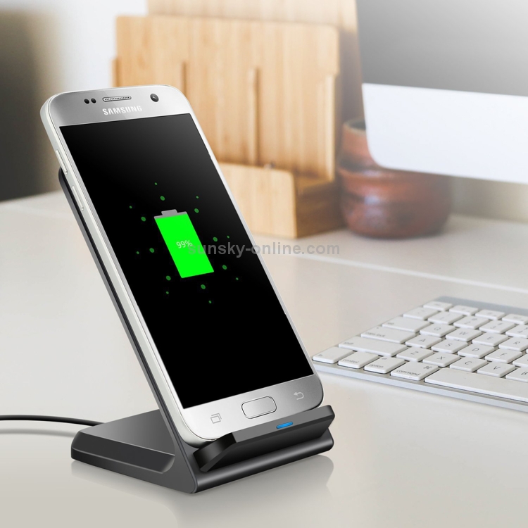 Q740 Output 5V 2A Qi Standard Vertical Fast Wireless Charger, Used in Support QI Sandard Phones Q740 Output 5V 2A Qi Standard Vertical Fast Wireless Charger, Used in Support QI Sandard Phones