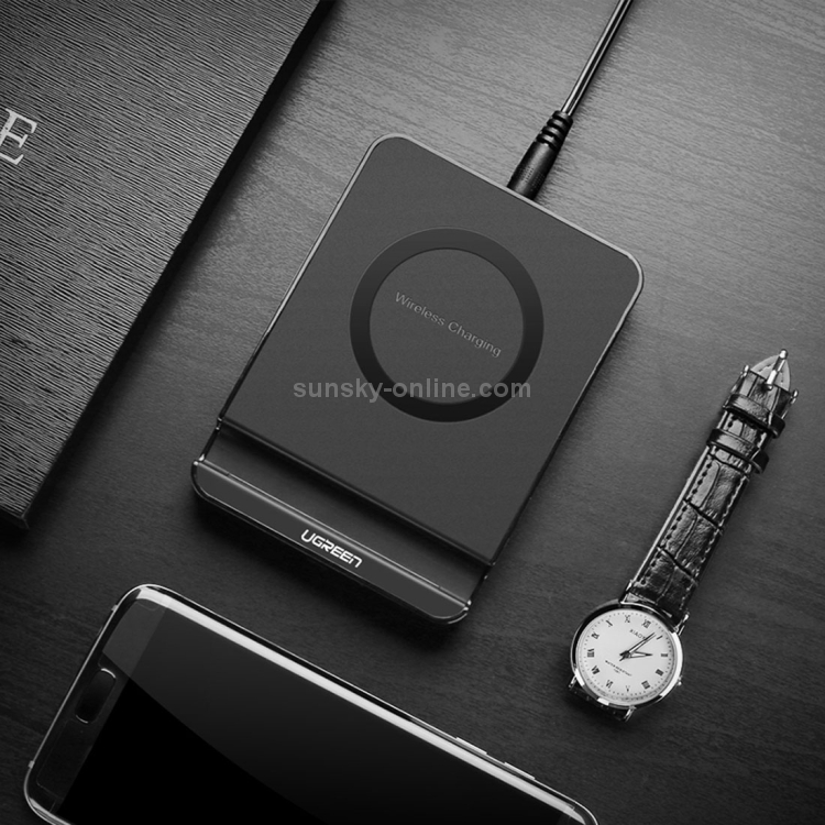 Ugreen 12V/2A QI Standard Wireless Charger with Dual USB Ports Ugreen 12V/2A QI Standard Wireless Charger with Dual USB Ports