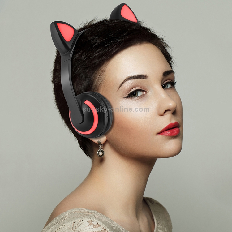CYKE Glowing Cat Ear Stereo Bluetooth V4.2 + EDR Headphone Gaming Headset with LED Light