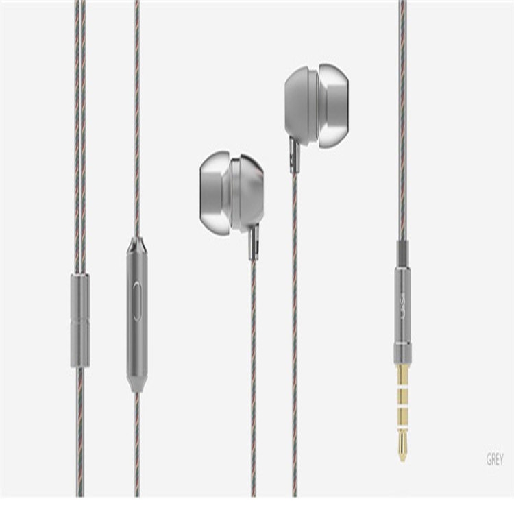 UiiSii In-Ear Earphone Metal Heavy Bass Sound Quality Music Earphone Noise Cancelling Headset(Golden) UiiSii In-Ear Earphone Metal Heavy Bass Sound Quality Music Earphone Noise Cancelling Headset(Golden)