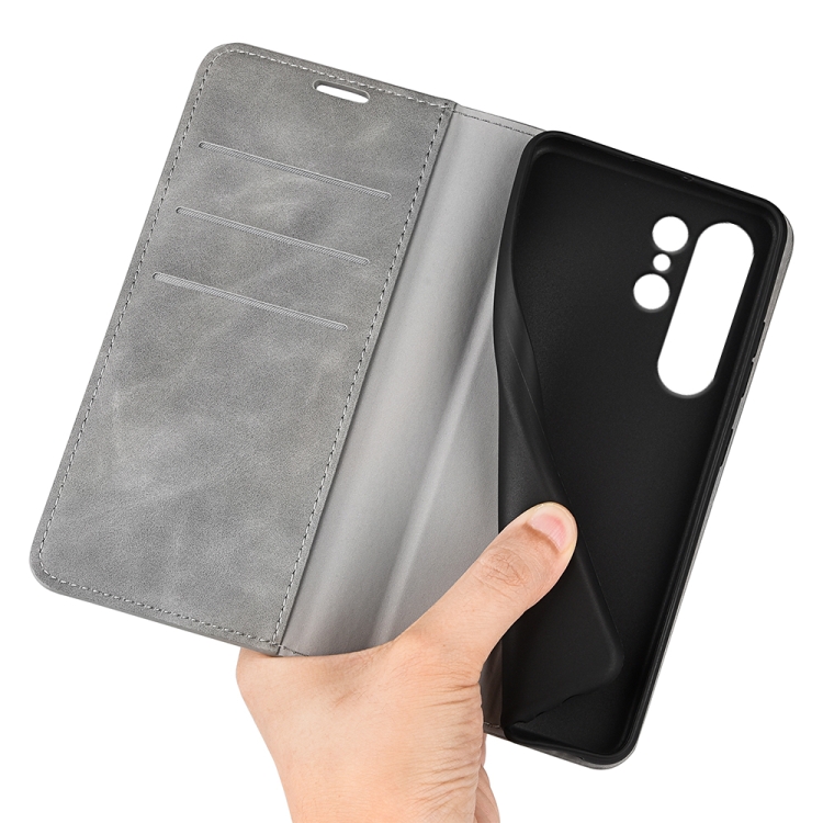For Samsung Galaxy S24 Ultra 5G Retro-skin Magnetic Suction Leather Phone Case(Grey)