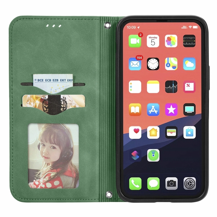 For iPhone 14 Retro Skin Feel Magnetic Flip Leather Phone Case(Green) - 2