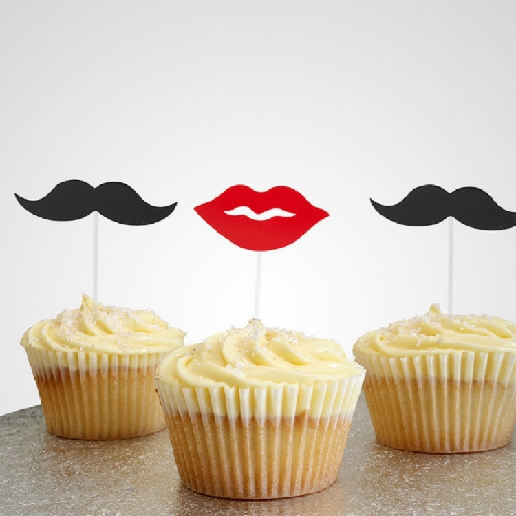 Red Velvet dripping cake inspired paper lips Wall Art for Home Office –  Pucker Up Lips and Accessories