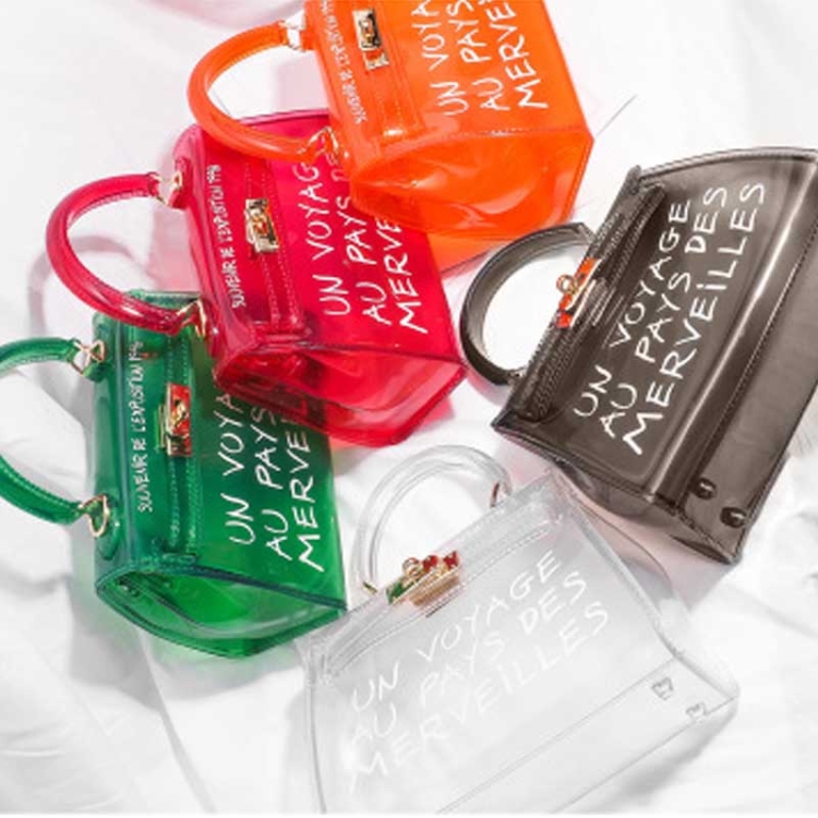 un voyage au pays des merveilles bolsa meaning