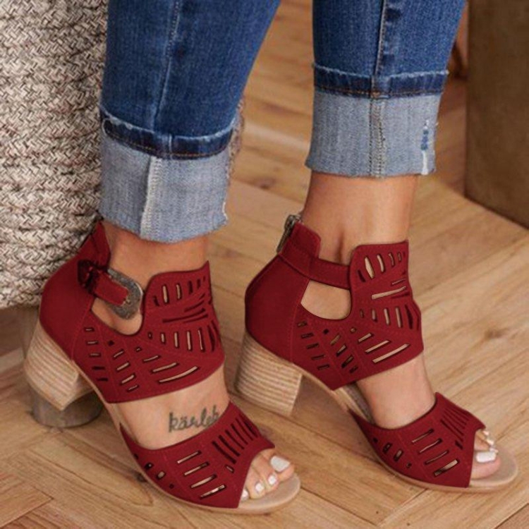 size 42 sandals