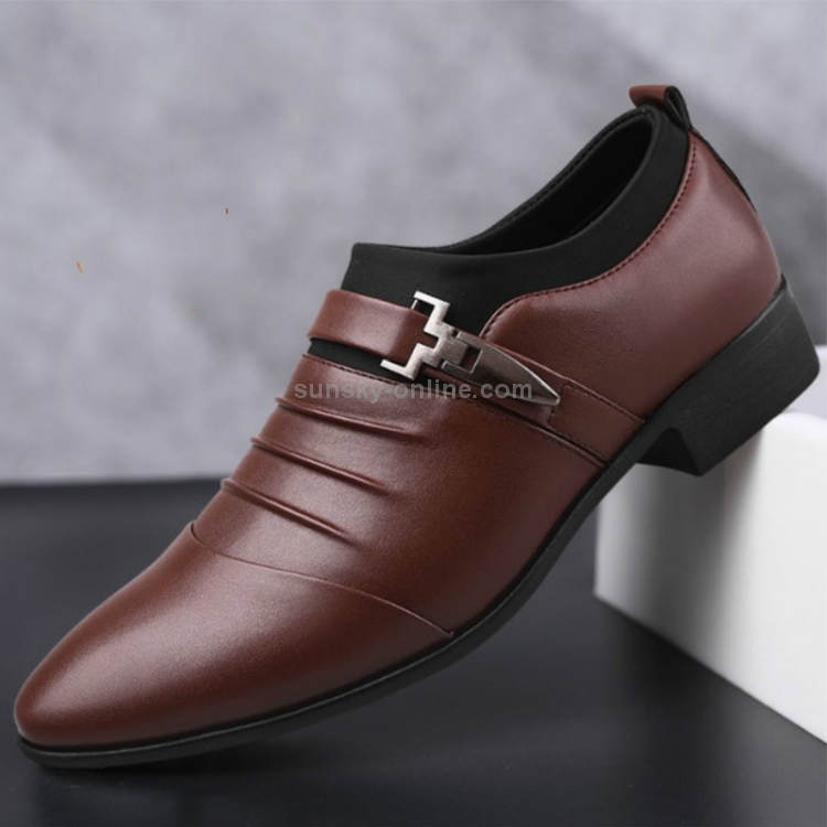 Pointed toe oxfords deals