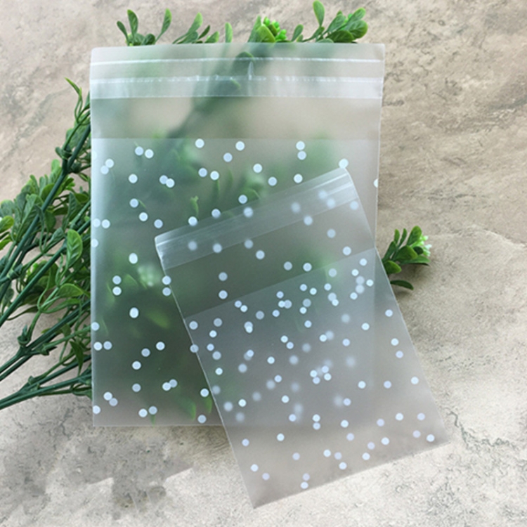 100 pezzi di plastica sacchetti trasparenti Cellophane Pois Candy Cookie sacchetto  regalo con autoadesivo fai da
