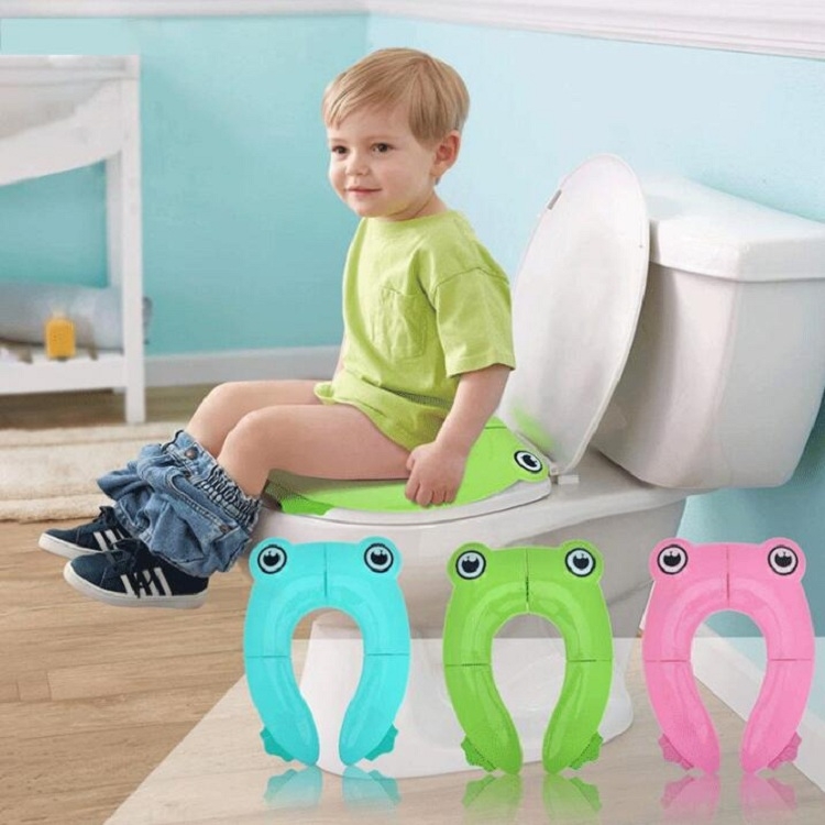 Foldable Travel Potty Seat for Babies Toilet Training with Carrying Bag blue pa 