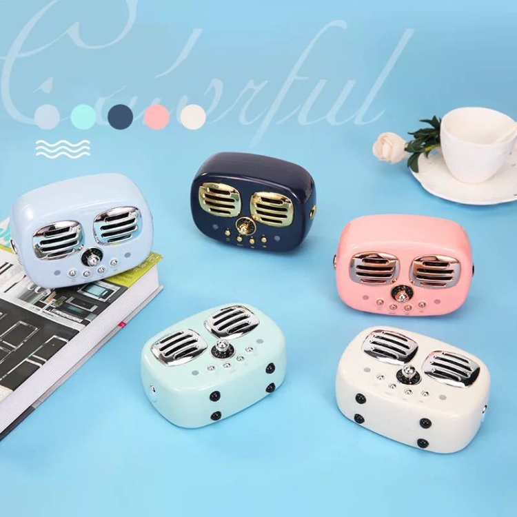 HM12 Retro Bluetooth Speaker Mini Smiley Face Shape Car Subwoofer Creative Cartoon Card Speaker(Green) HM12 Retro Bluetooth Speaker Mini Smiley Face Shape Car Subwoofer Creative Cartoon Card Speaker(Green)