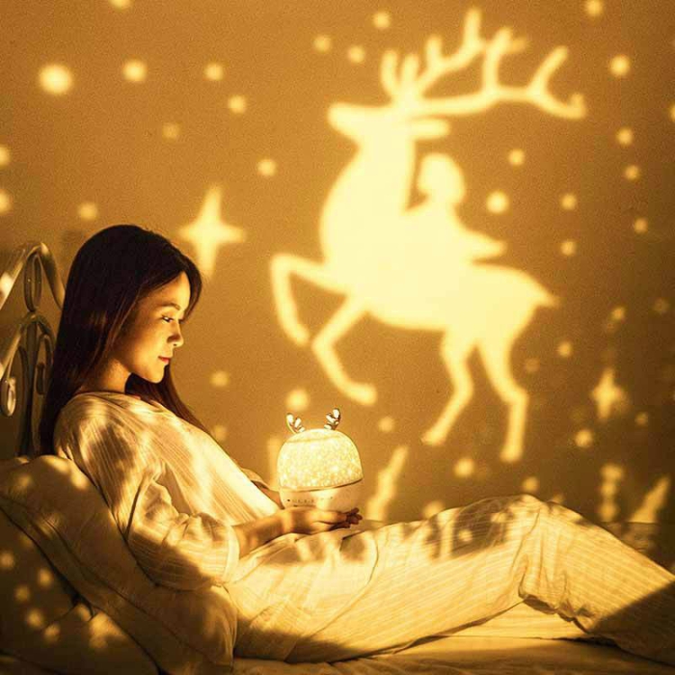 little reindeer night light projector