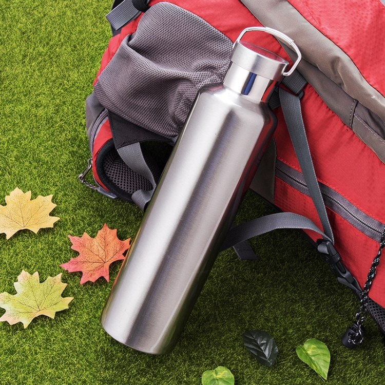 Double-layer stainless steel sports bottle 750 ML vacuum flask