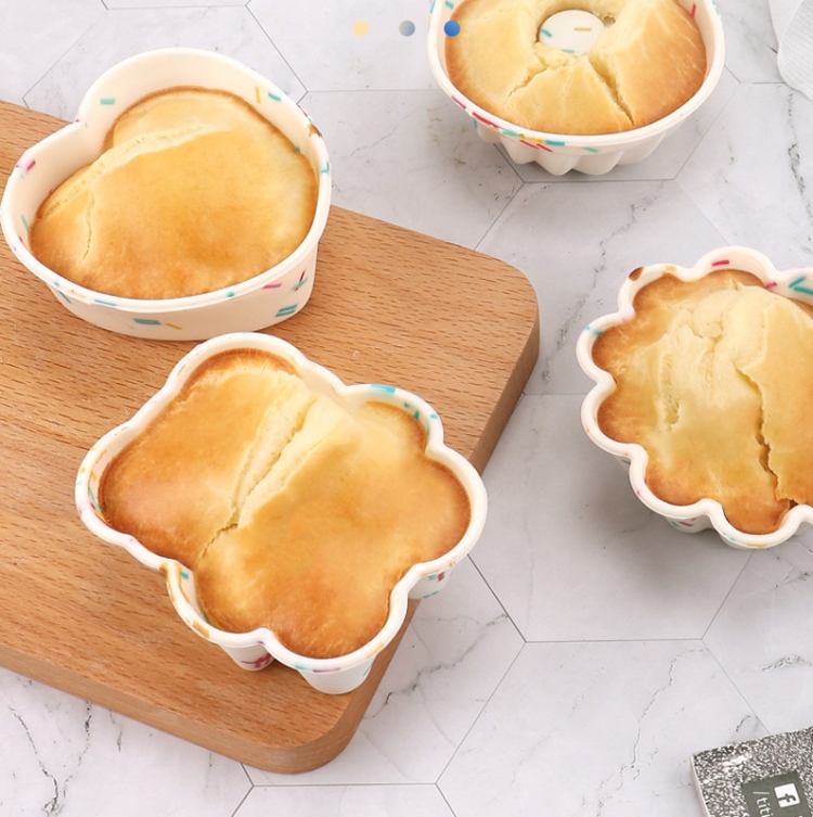 10pcs Heart-shaped Cake Pan With Lid For Baking Cake Cup