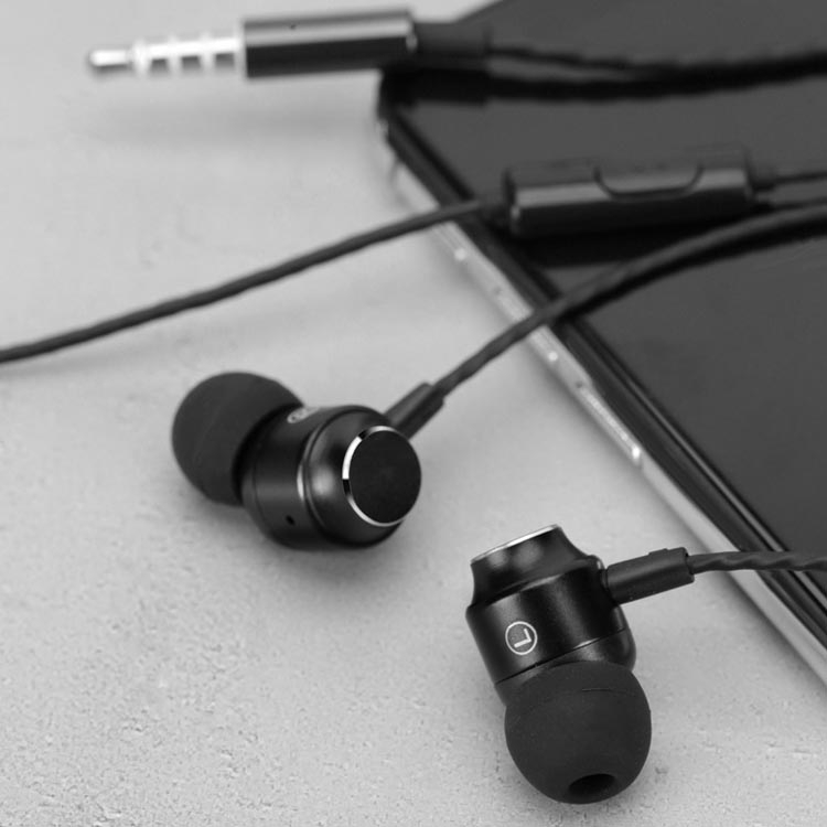 XK-059 3.5mm In-ear Heavy Bass Gaming Music Metal Wired Earphone with Microphone(Black) XK-059 3.5mm In-ear Heavy Bass Gaming Music Metal Wired Earphone with Microphone(Black)