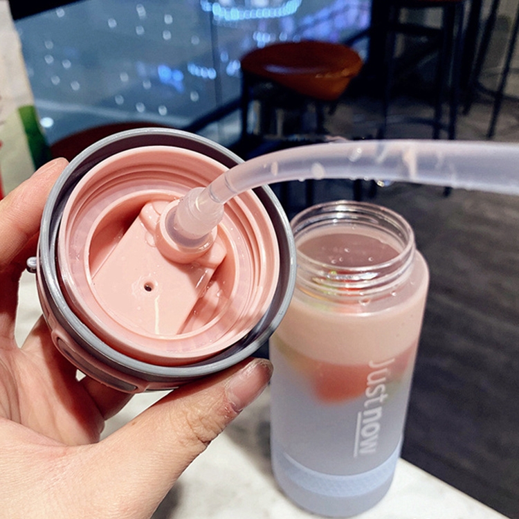 Cartoon Girl Straw Cup Fresh Frosted Gradient Scale Plastic Cup Portable Cup,  Capacity: 400ml(Pink)
