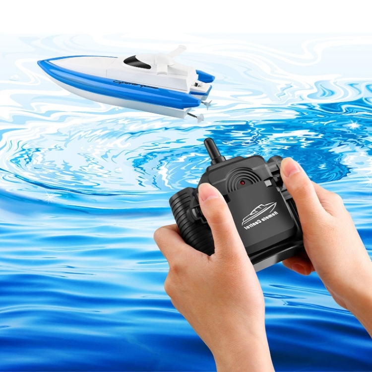 2.4G High-Speed Remote Control Boat Electric Navigation Model Toy(Blue ) - B6
