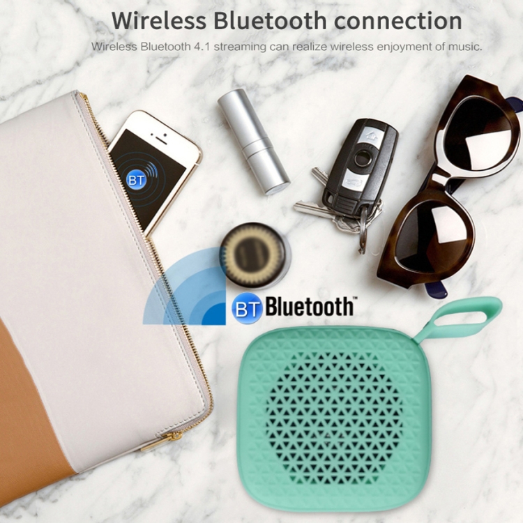 W1 Portable Handheld Mini Bluetooth Speaker Outdoor Voice Call Subwoofer Speaker(Green) W1 Portable Handheld Mini Bluetooth Speaker Outdoor Voice Call Subwoofer Speaker(Green)