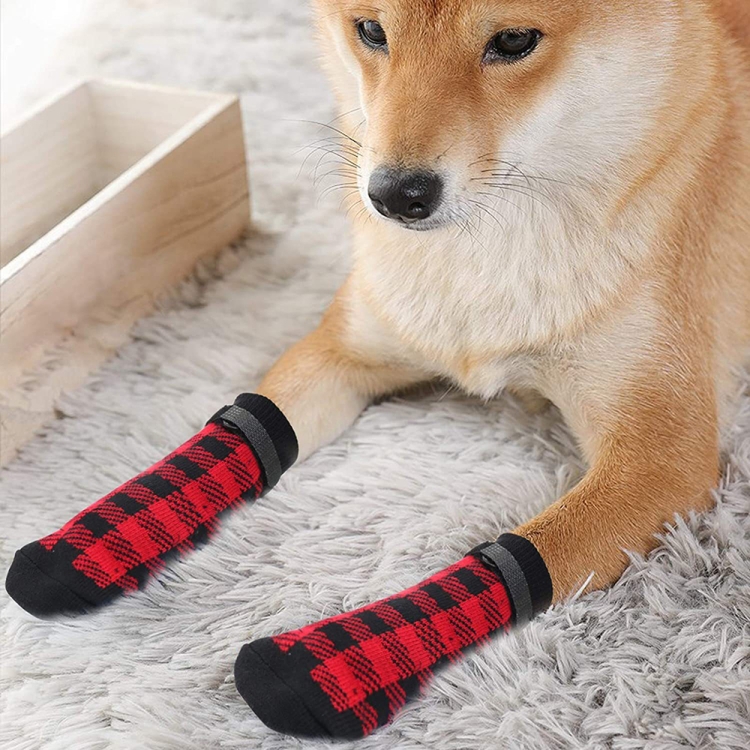 Calzini per animali domestici antiscivolo per esterni, calzatura  traspirante lavorata a maglia per cani 4 pezzi, taglia: M (rosso)