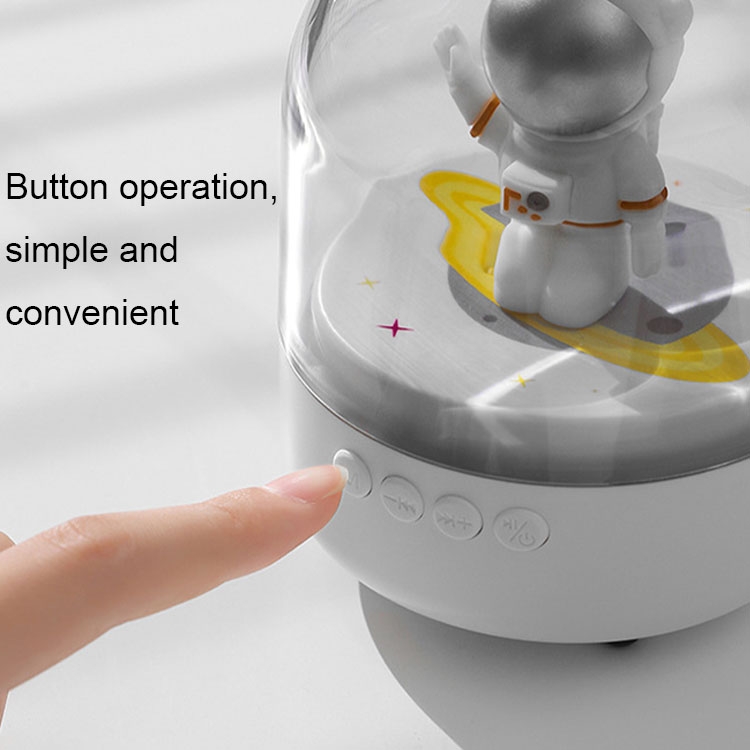 Astronaut FM Desktop Wireless Bluetooth Speaker Home Decoration Ornaments(Model 1) Astronaut FM Desktop Wireless Bluetooth Speaker Home Decoration Ornaments(Model 1)