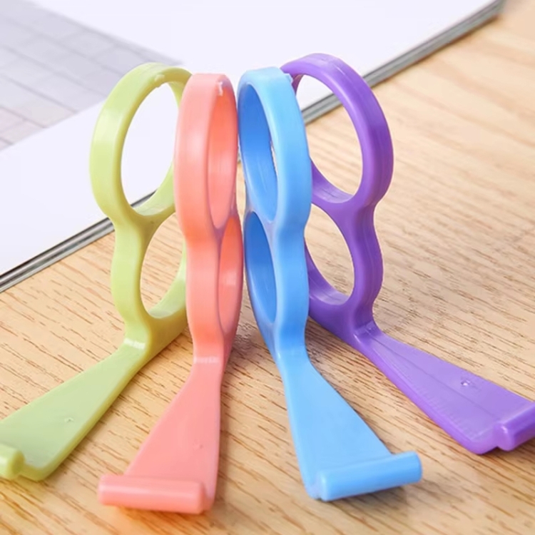 100pcs /Pack Mobile Phone Finger Auxiliary Lazy Holder Desktop Phone Support Stand(Random Color Delivery) 100pcs /Pack Mobile Phone Finger Auxiliary Lazy Holder Desktop Phone Support Stand(Random Color Delivery)