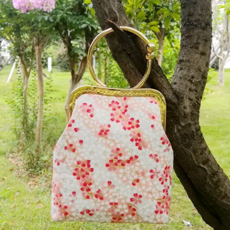 Amazon.com: AMONIDA Flower Pattern Purse Frame Bag, Portable Crossed Bag  Handbag Embroidery Sewing Craft DIY Embroidery Bag Material, for Friend(#1)